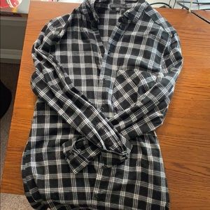 Sauctuary black and white snap flannel